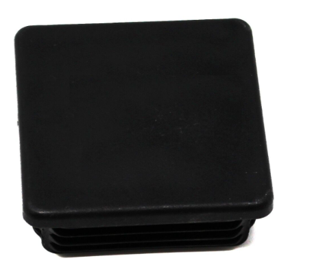 1-1/2" SQ PLUG - PLASTIC -  BLACK